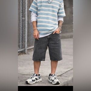 Levi's dark gray Y2K Levi’s 505 regular fit jean shorts size 36